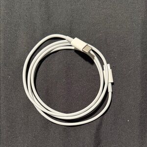 Apple White Charging Cable